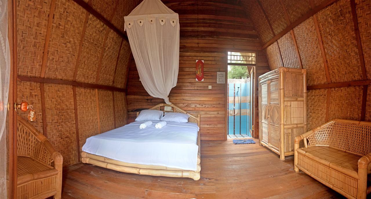 Jepun Bungalows กิลิเมโน ภายนอก รูปภาพ
